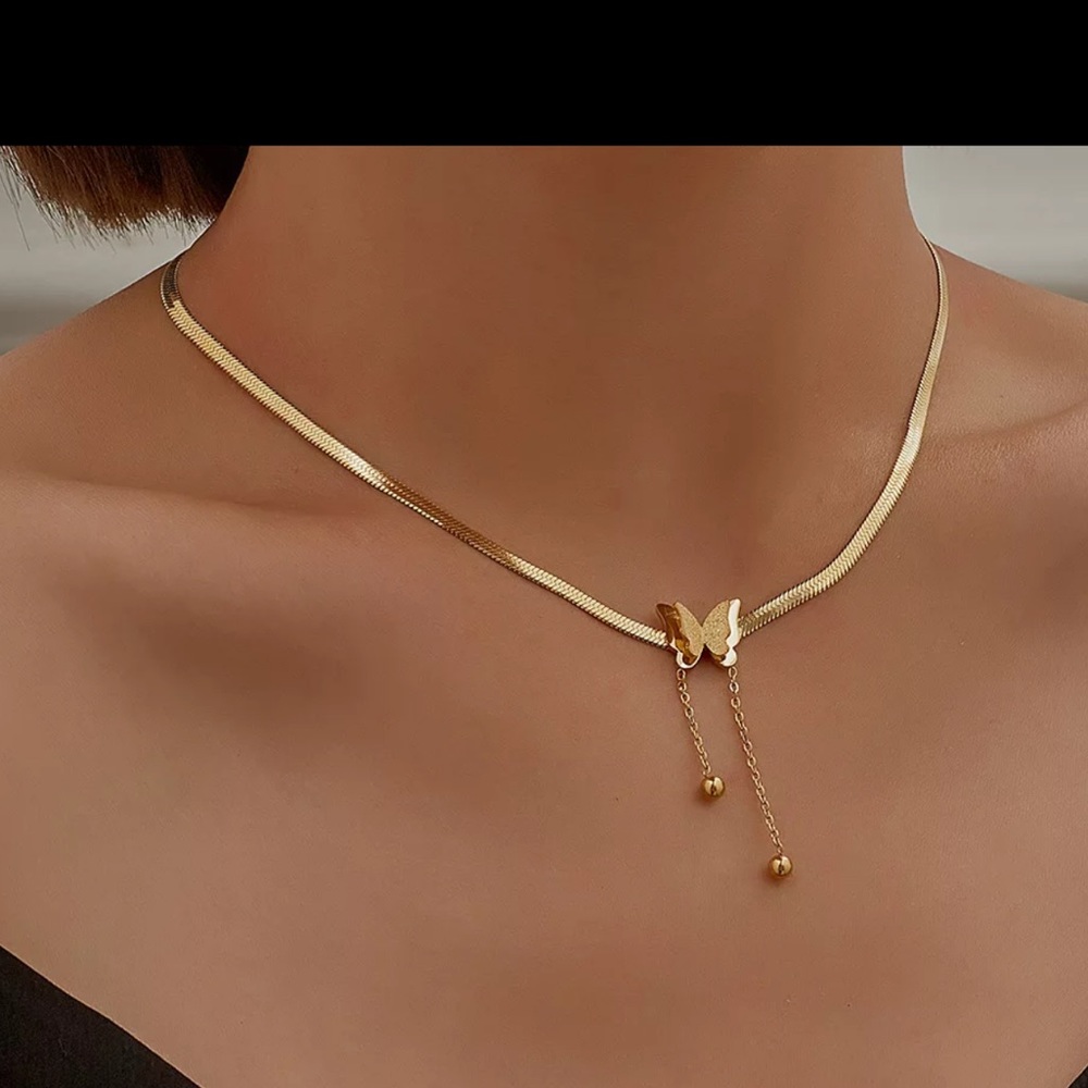 18-K gold plated butterfly 3-D necklace